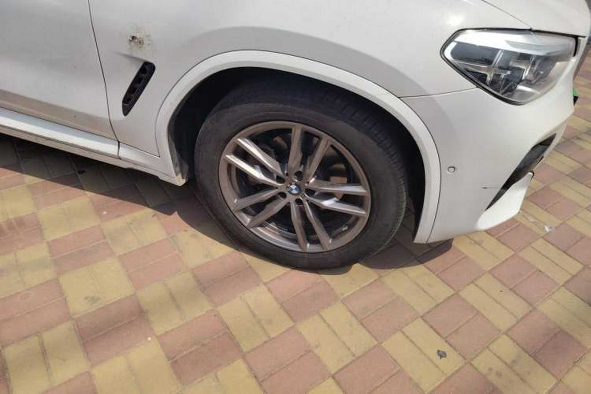 Used BMW X4 2021 xDrive 25i M Sport Package Right Front Wheel Hub