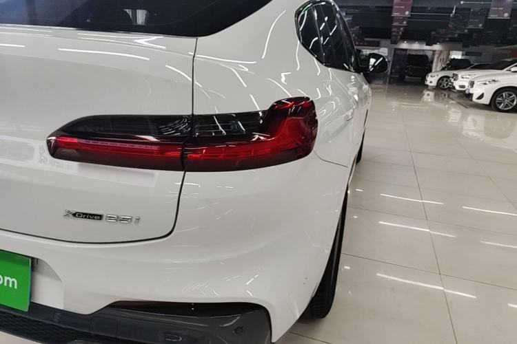 Used BMW X4 2021 xDrive 25i M Sport Package Right Rear Taillight