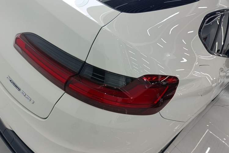 Used BMW X4 2021 Restyled xDrive 25i M Sport Package Right Rear Taillight