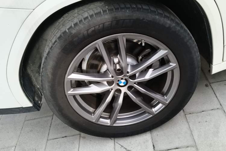Used BMW X4 2021 xDrive 25i M Sport Package Right Rear Wheel Hub