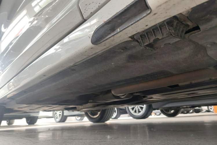 Used BMW X4 2021 xDrive 25i M Sport Package Right Side Sill