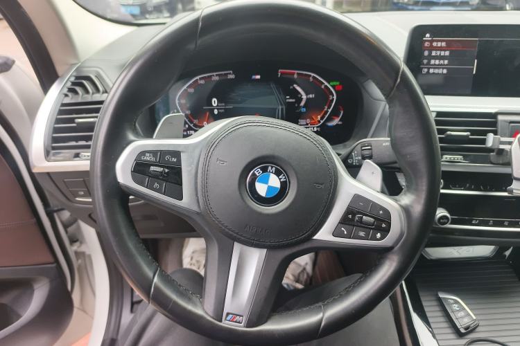 Used BMW X4 2021 xDrive 25i M Sport Package Steering Wheel