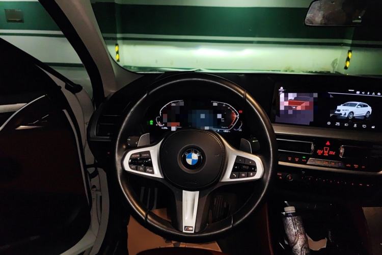 Used BMW X4 2021 Restyled xDrive 25i M Sport Package Steering Wheel