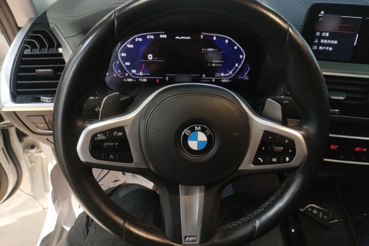 Used BMW X4 2021 Restyled xDrive 25i M Sport Package Steering Wheel