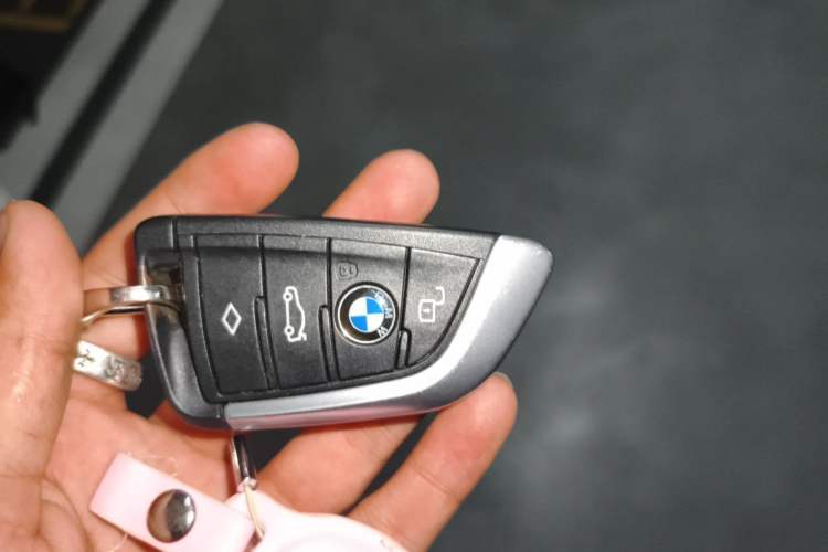 Used BMW X4 2021 xDrive 25i M Sport Night Edition package Vehicle Key