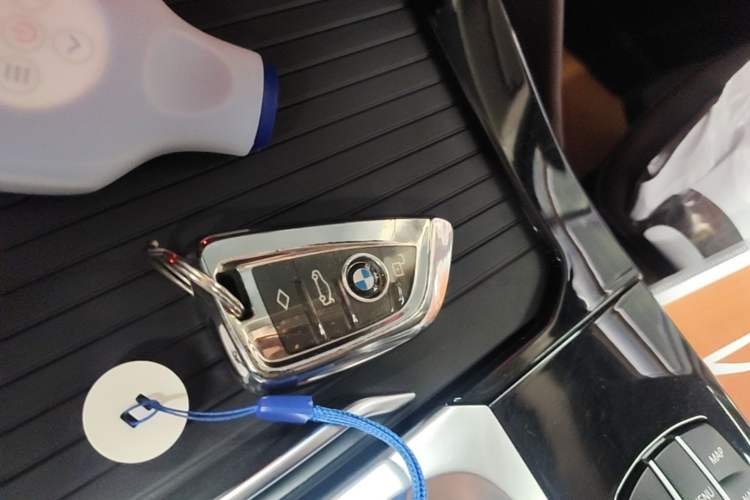 Used BMW X4 2021 xDrive 25i M Sport Package Vehicle Key