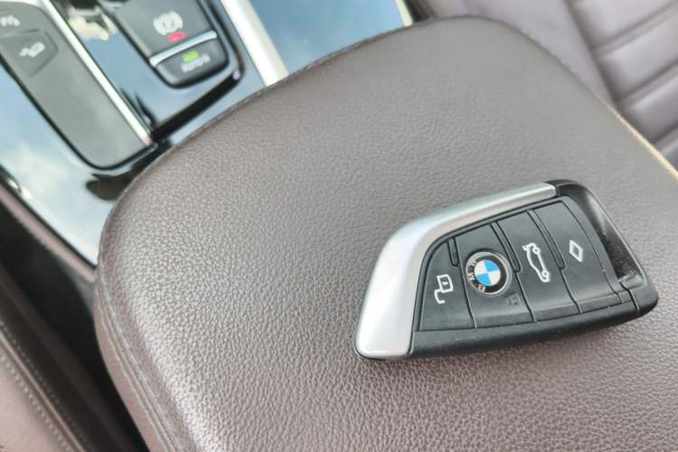 Used BMW X4 2021 xDrive 25i M Sport Package Vehicle Key