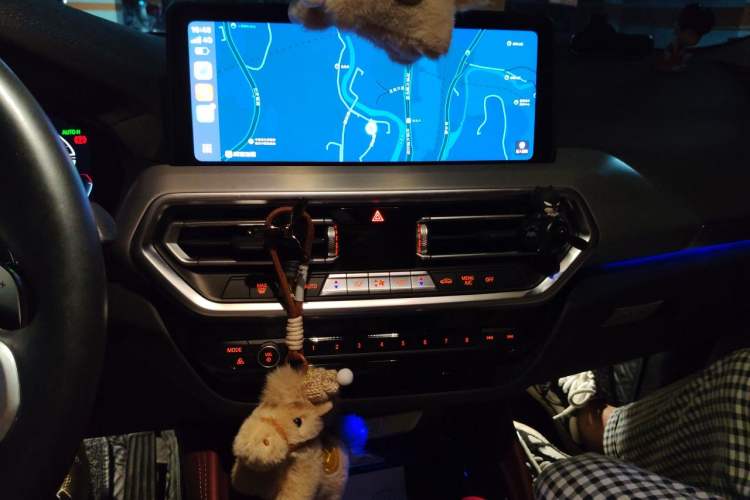 Used BMW X4 2022 xDrive 25i M Sport Package Audio And AC Panel