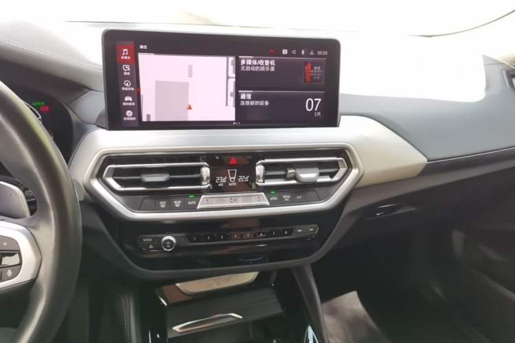 Used BMW X4 2022 xDrive 25i M Sport Package Audio And AC Panel