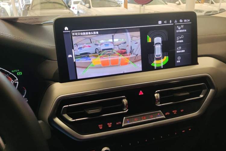 Used BMW X4 2022 xDrive 25i M Sport Package Audio And AC Panel