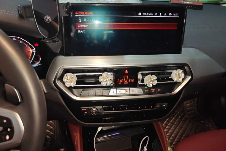 Used BMW X4 2022 xDrive 25i M Sport Package Audio And AC Panel
