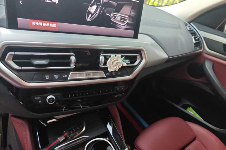 Used BMW X4 2022 xDrive 30i M Sport Package Audio And AC Panel
