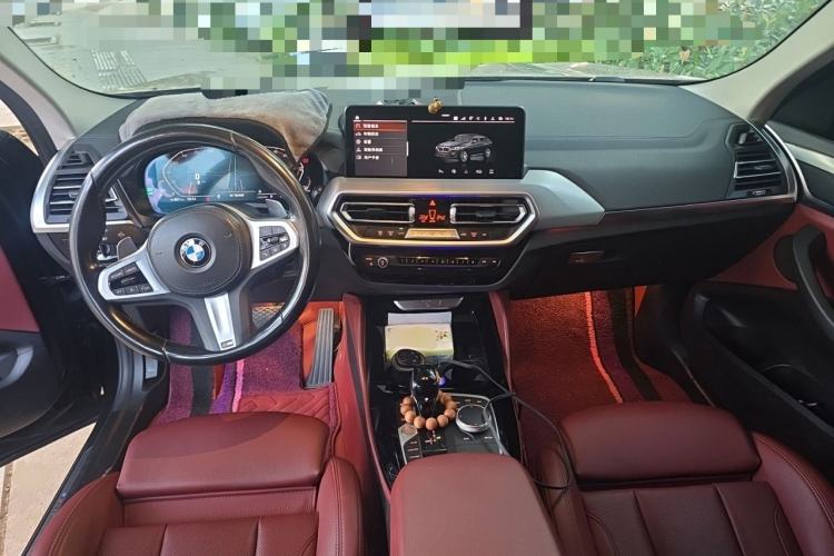 Used BMW X4 2022 xDrive 25i M Sport Package Center Console