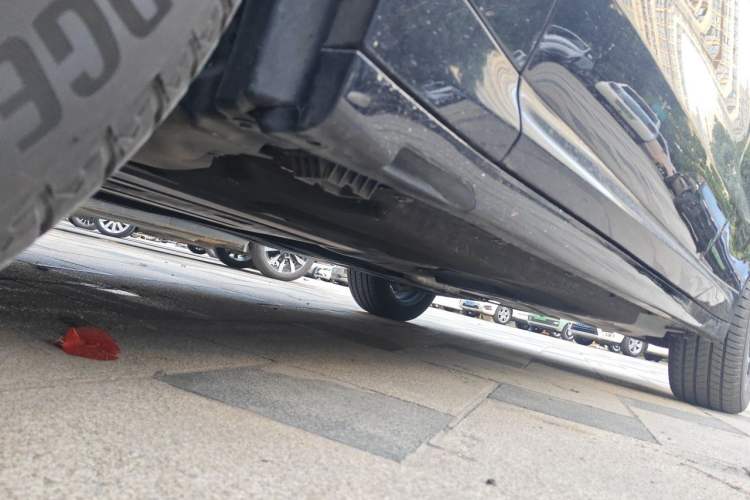 Used BMW X4 2022 xDrive 25i M Sport Package Chassis Front Left