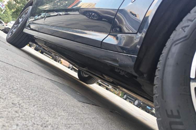 Used BMW X4 2022 xDrive 25i M Sport Package Chassis Front Right