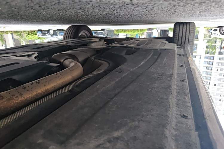 Used BMW X4 2022 xDrive 25i M Sport Package Chassis Front Right