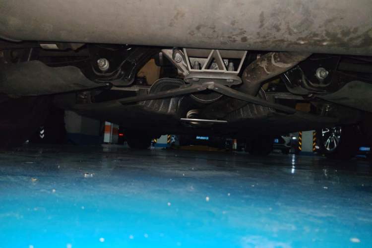 Used BMW X4 2022 xDrive 25i M Sport Package Chassis Rear