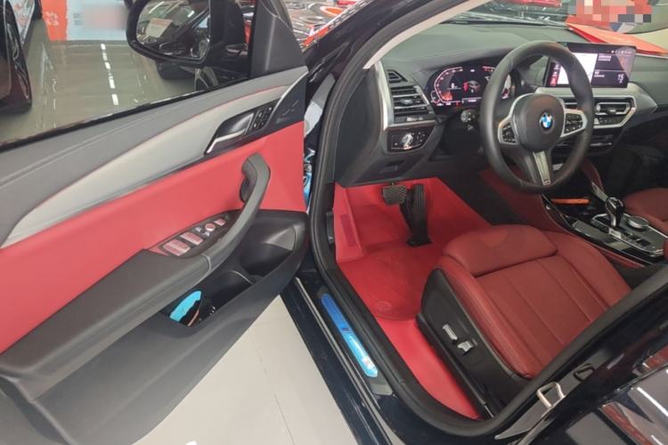 Used BMW X4 2022 xDrive 25i M Sport Package Driver Seat
