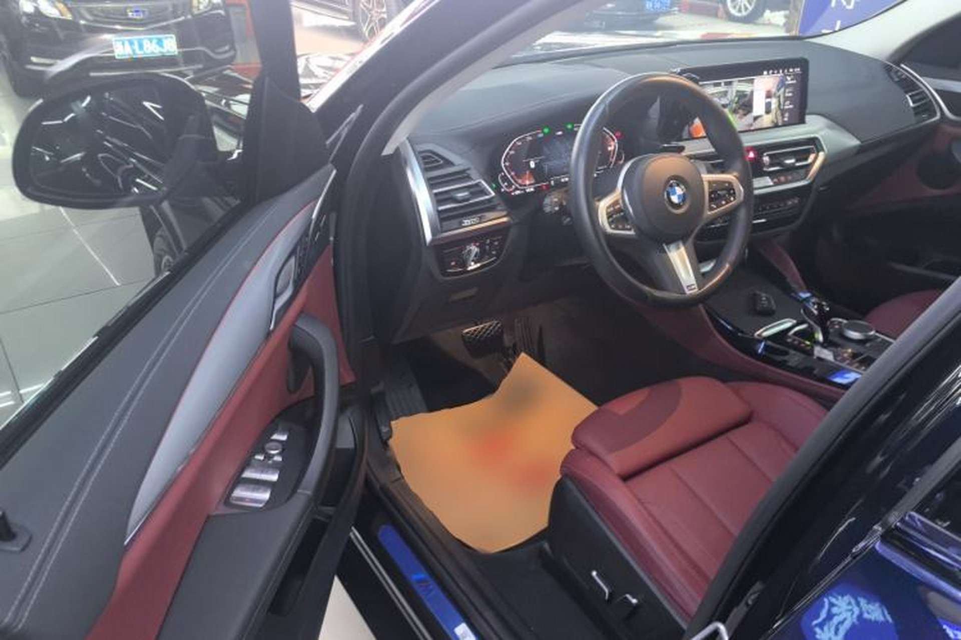 Used BMW X4 2022 xDrive 30i M Sport Package Driver Seat
