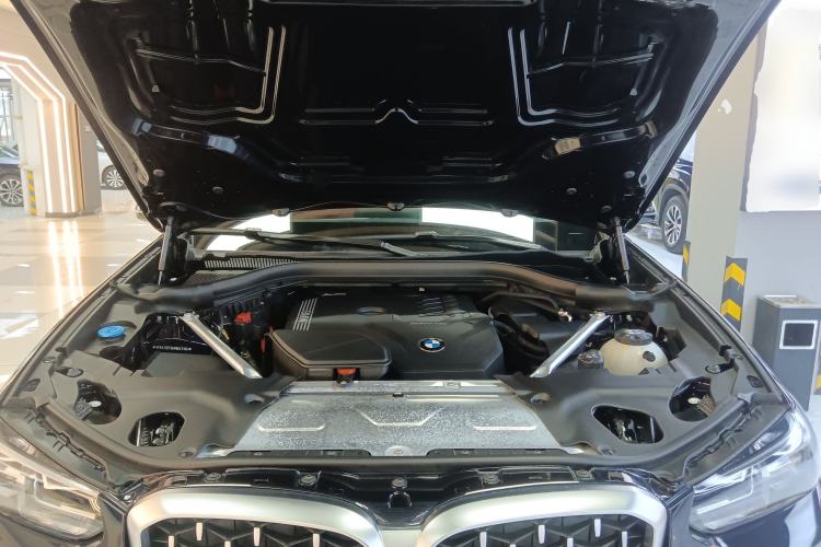Used BMW X4 2022 xDrive 30i M Sport Package Engine Bay