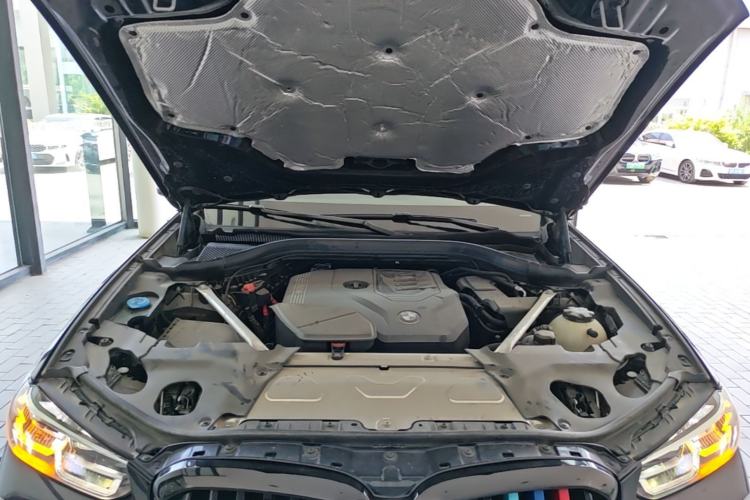 Used BMW X4 2022 xDrive 30i M Sport Package Engine Bay
