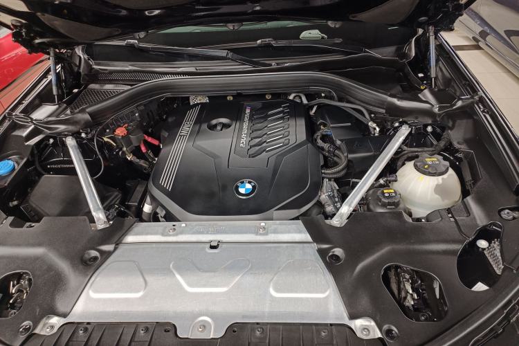 Used BMW X4 2022 M40i Engine Bay