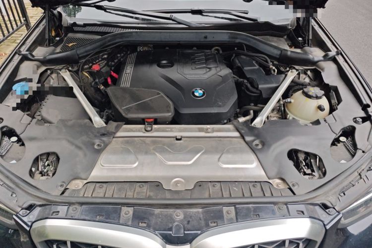 Used BMW X4 2022 xDrive 25i M Sport Package Engine Bay