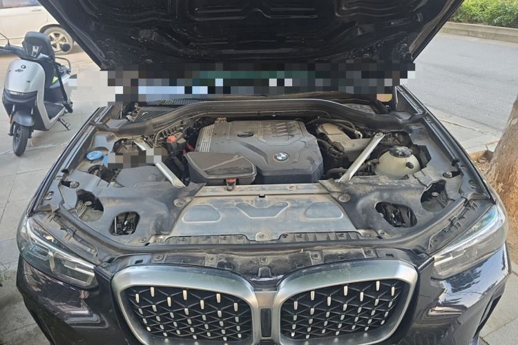 Used BMW X4 2022 xDrive 25i M Sport Package Engine Bay