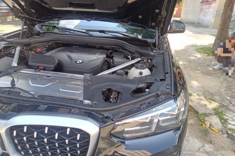 Used BMW X4 2022 xDrive 30i M Sport Package Engine Bay Left