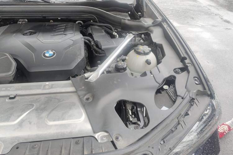 Used BMW X4 2022 Restyled xDrive 30i M Sport Night Edition Package Engine Bay Left