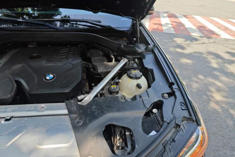 Used BMW X4 2022 xDrive 30i M Sport Package Engine Bay Left