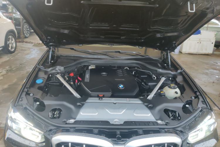 Used BMW X4 2022 xDrive 30i M Sport Package Engine Bay