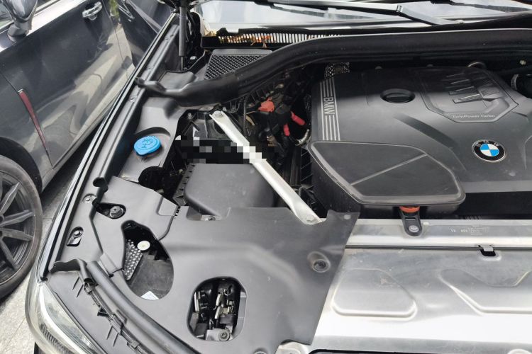 Used BMW X4 2022 xDrive 30i M Sport Package Engine Bay Right
