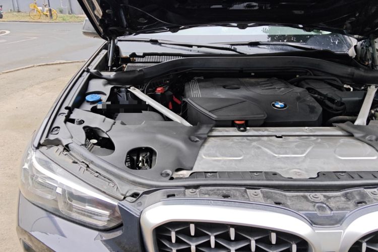 Used BMW X4 2022 xDrive 25i M Sport Package Engine Bay Right