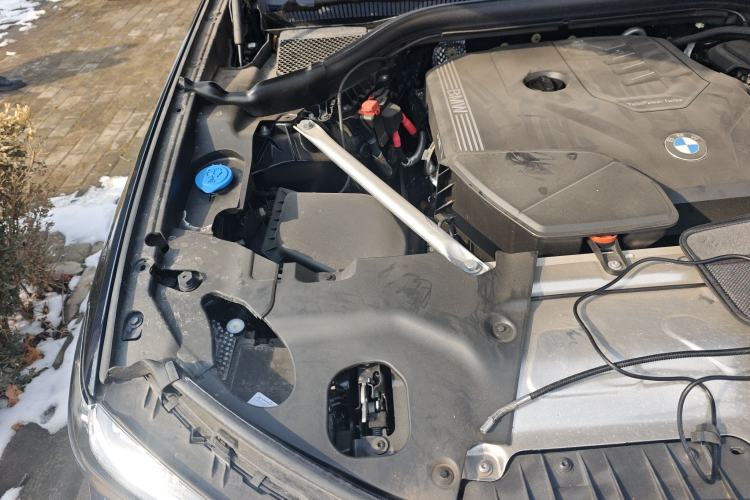 Used BMW X4 2022 xDrive 25i M Sport Package Engine Bay Right