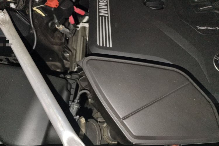 Used BMW X4 2022 xDrive 30i M Sport Package Engine Bay Right