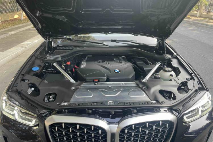 Used BMW X4 2022 xDrive 30i M Sport Package Engine Bay