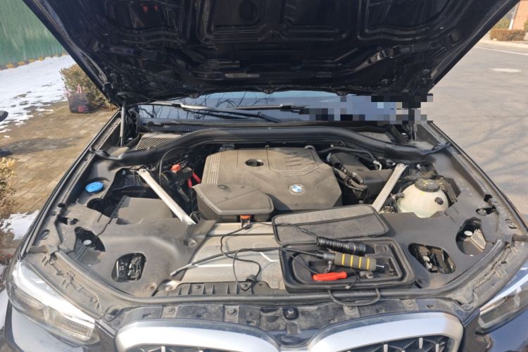 Used BMW X4 2022 xDrive 25i M Sport Package Engine Bay