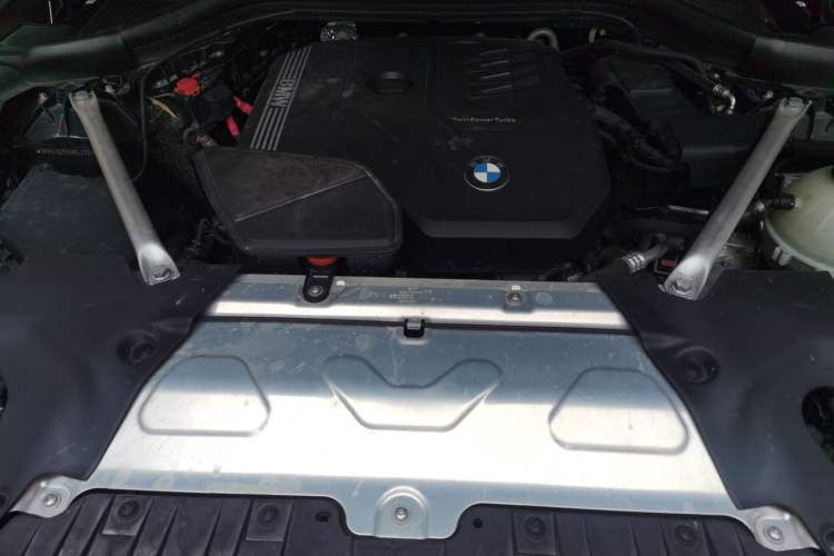 Used BMW X4 2022 xDrive 25i M Sport Package Engine Bay