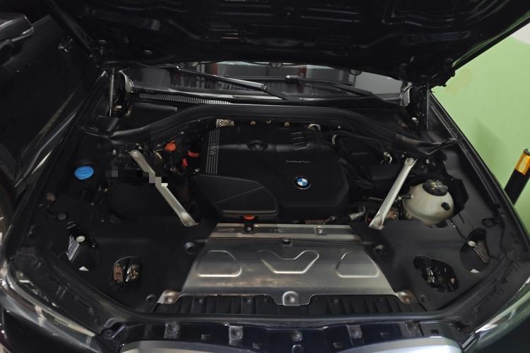 Used BMW X4 2022 xDrive 25i M Sport Package Engine Bay