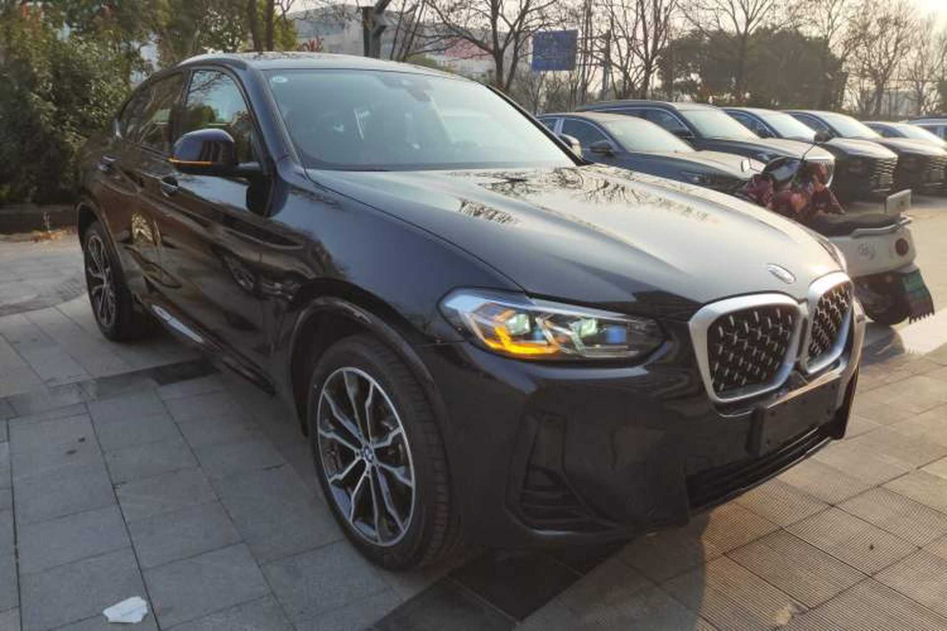 Used BMW X4 2022 xDrive 30i M Sport Package Exterior 1