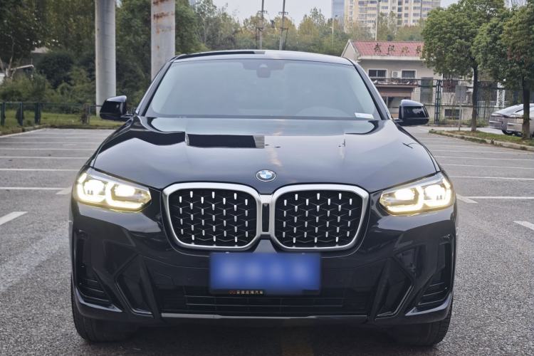 Used BMW X4 2022 xDrive 25i M Sport Package Exterior 1