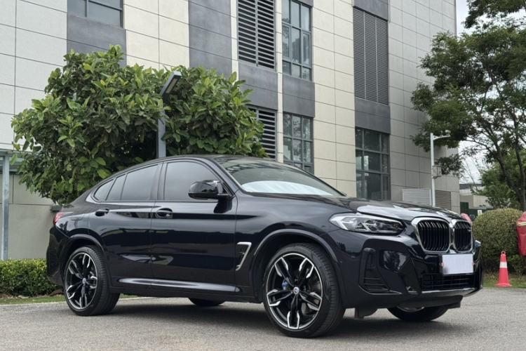 Used BMW X4 2022 M40i Exterior 2