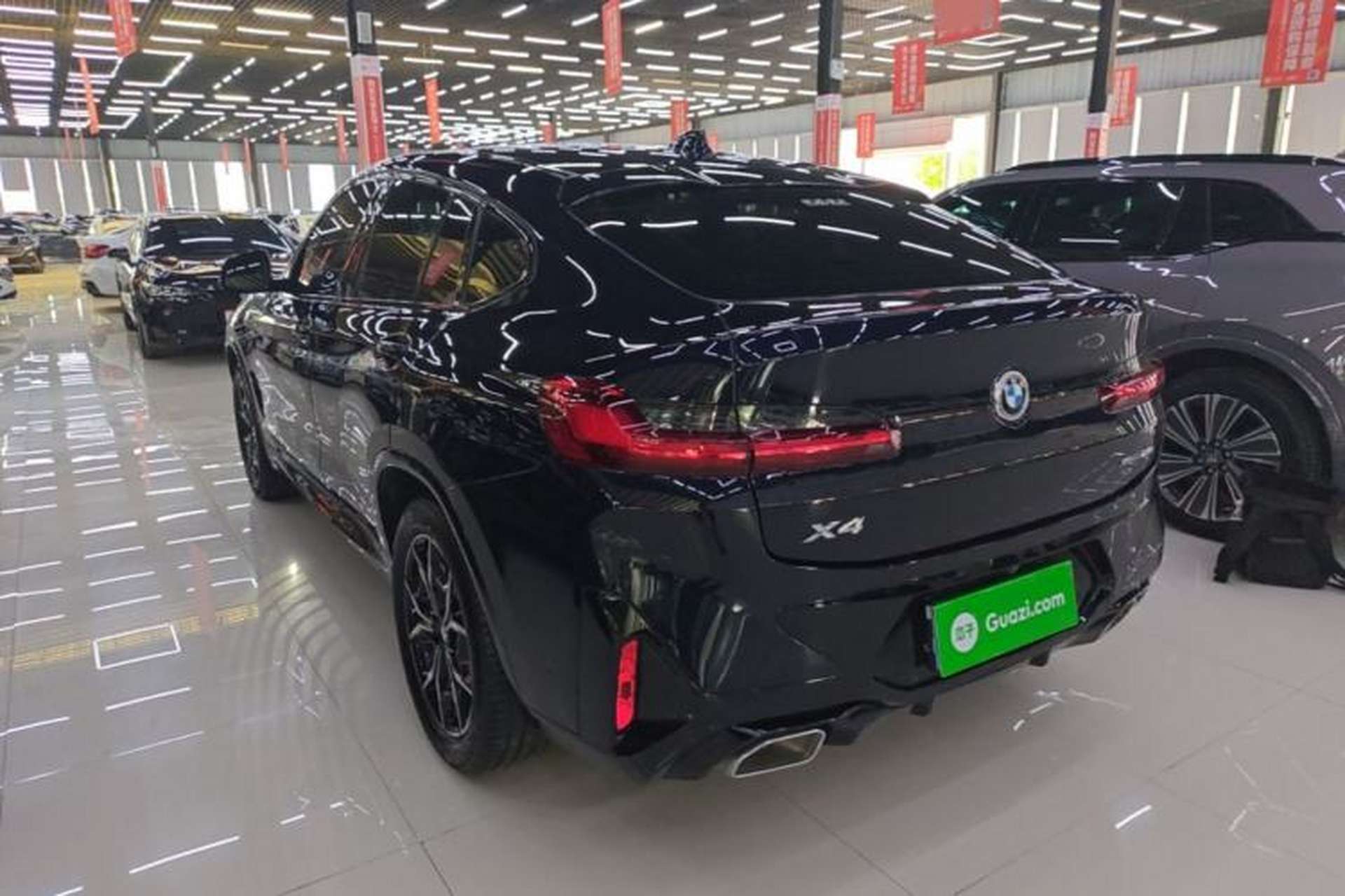 Used BMW X4 2022 xDrive 25i M Sport Package Exterior 2