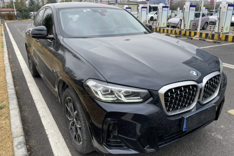 Used BMW X4 2022 xDrive 25i M Sport Package Exterior 2