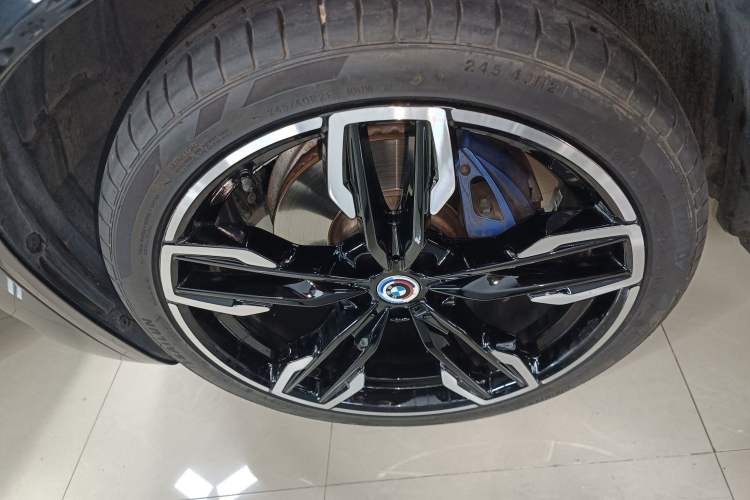 Used BMW X4 2022 M40i Exterior 3