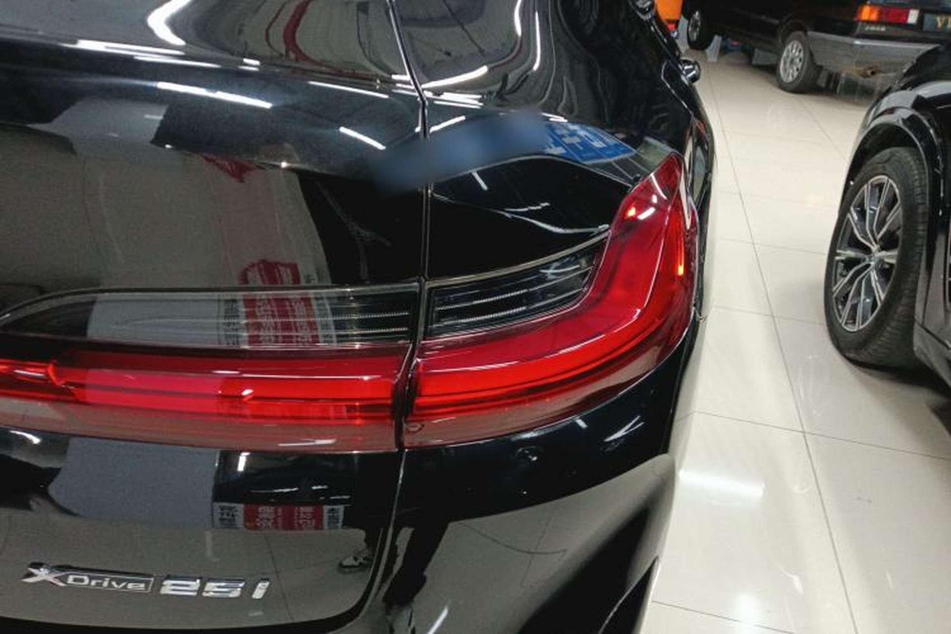 Used BMW X4 2022 xDrive 25i M Sport Package Exterior 3