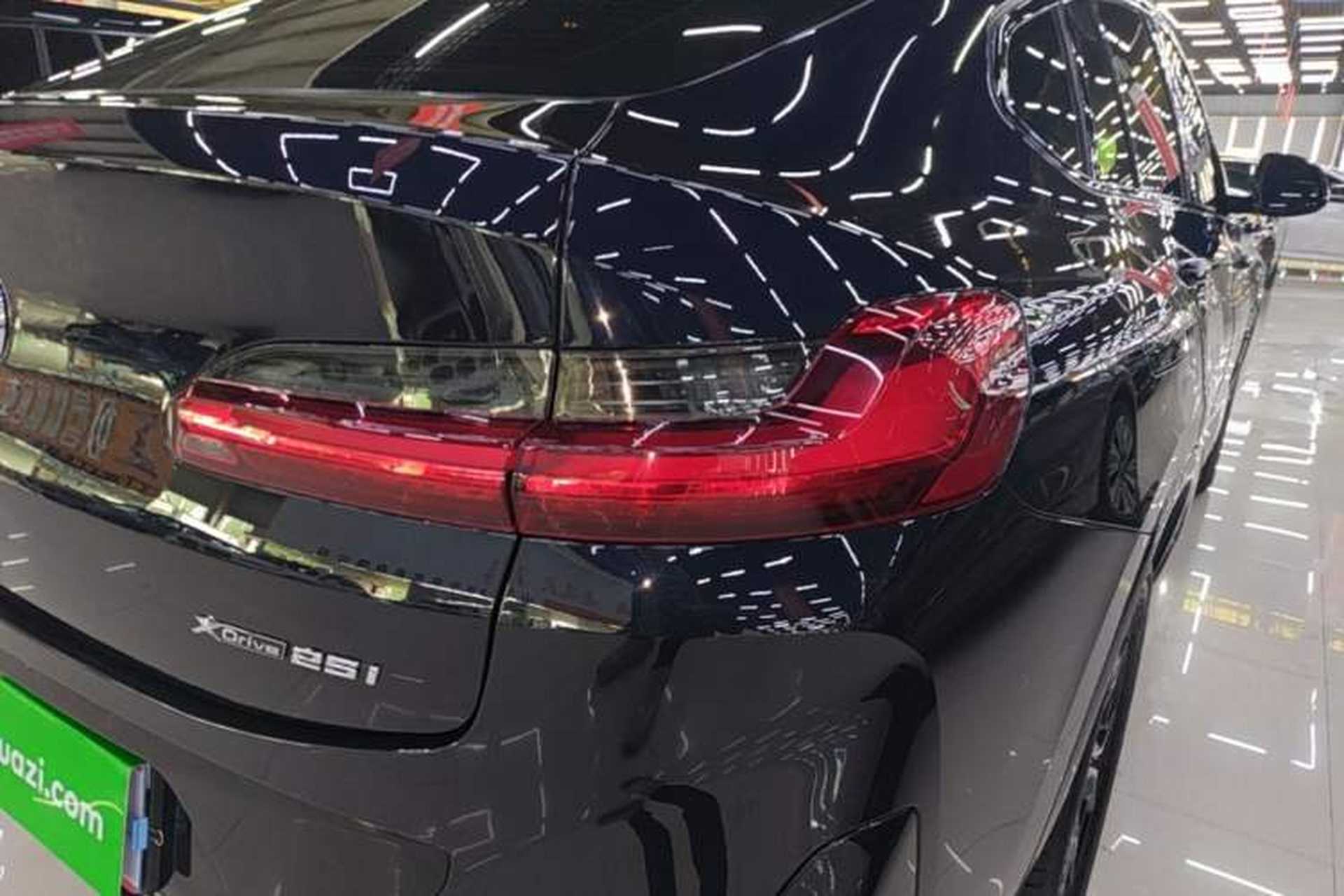 Used BMW X4 2022 xDrive 25i M Sport Package Exterior 3