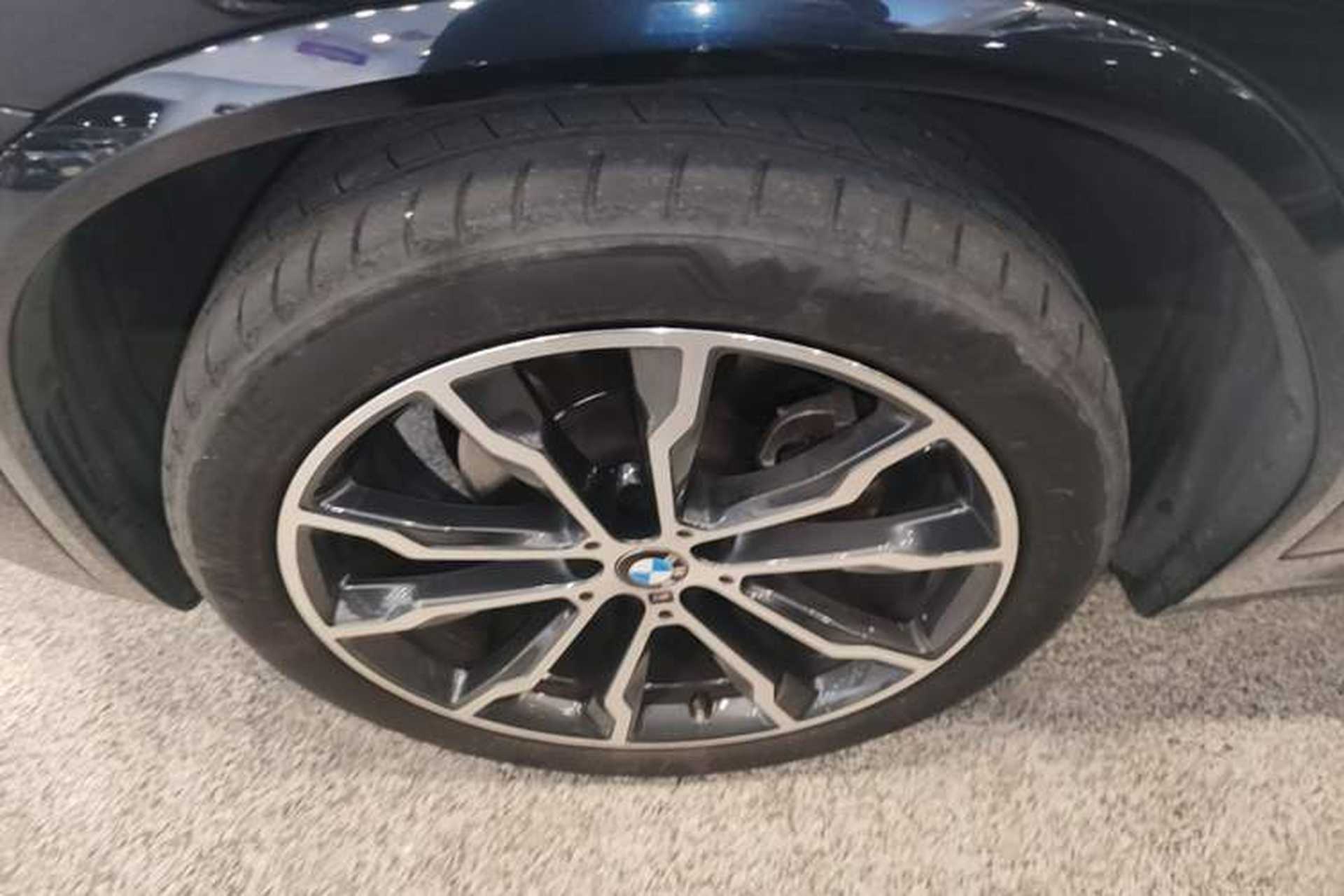 Used BMW X4 2022 xDrive 25i M Sport Package Exterior 4