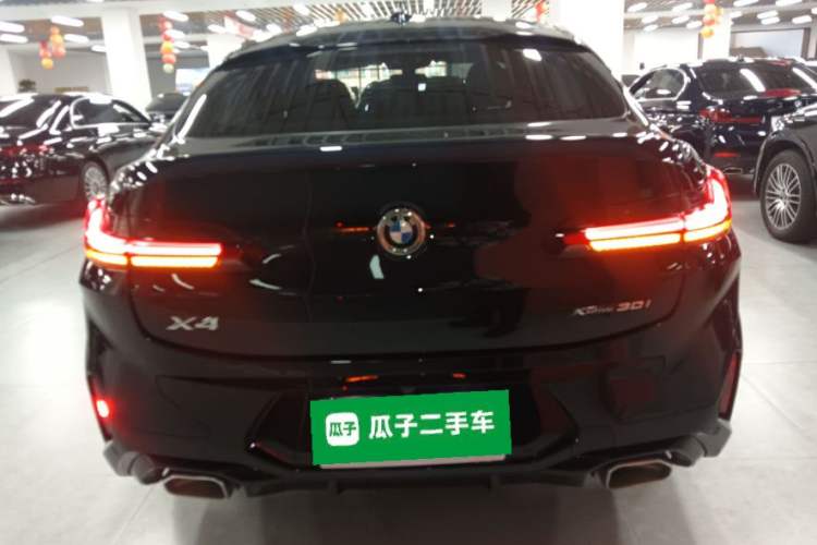 Used BMW X4 2022 xDrive 30i M Sport Package Exterior 4